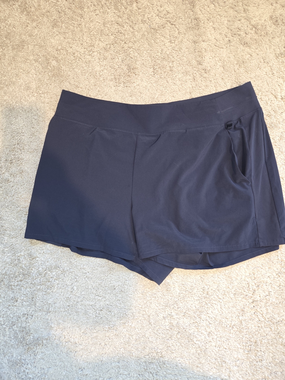 Athleta Navy Performance Athletic Shorts with Liner